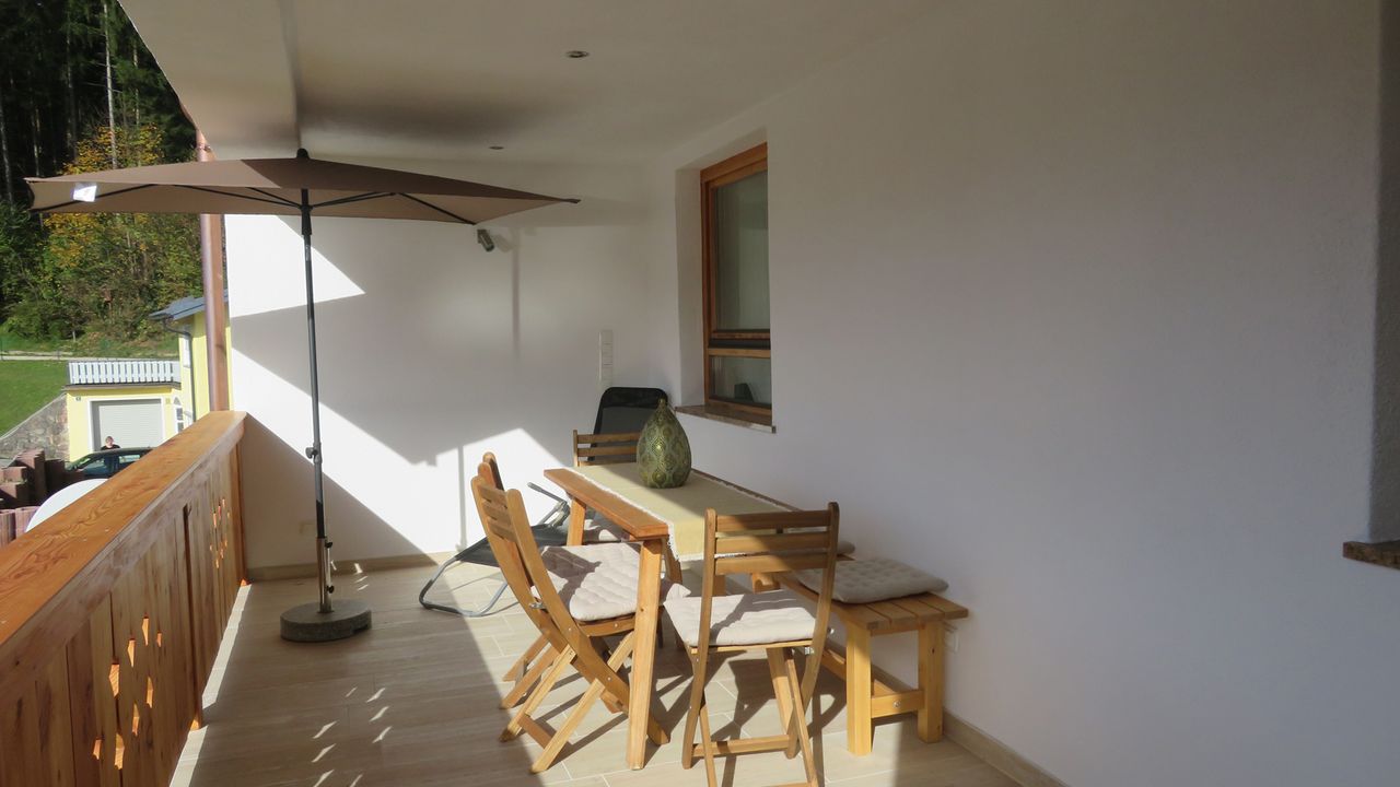 Ihr Balkon in der Ferienwohnung Untersberg Ihr Balkon in der Ferienwohnung Untersberg